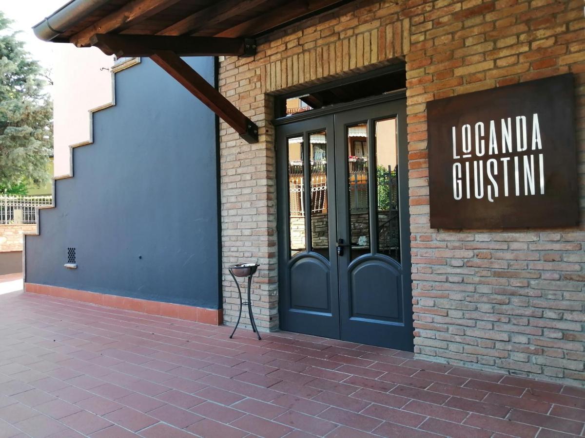 Locanda Giustini Assis Exterior foto
