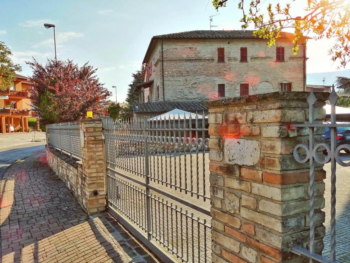 Locanda Giustini Assis Exterior foto