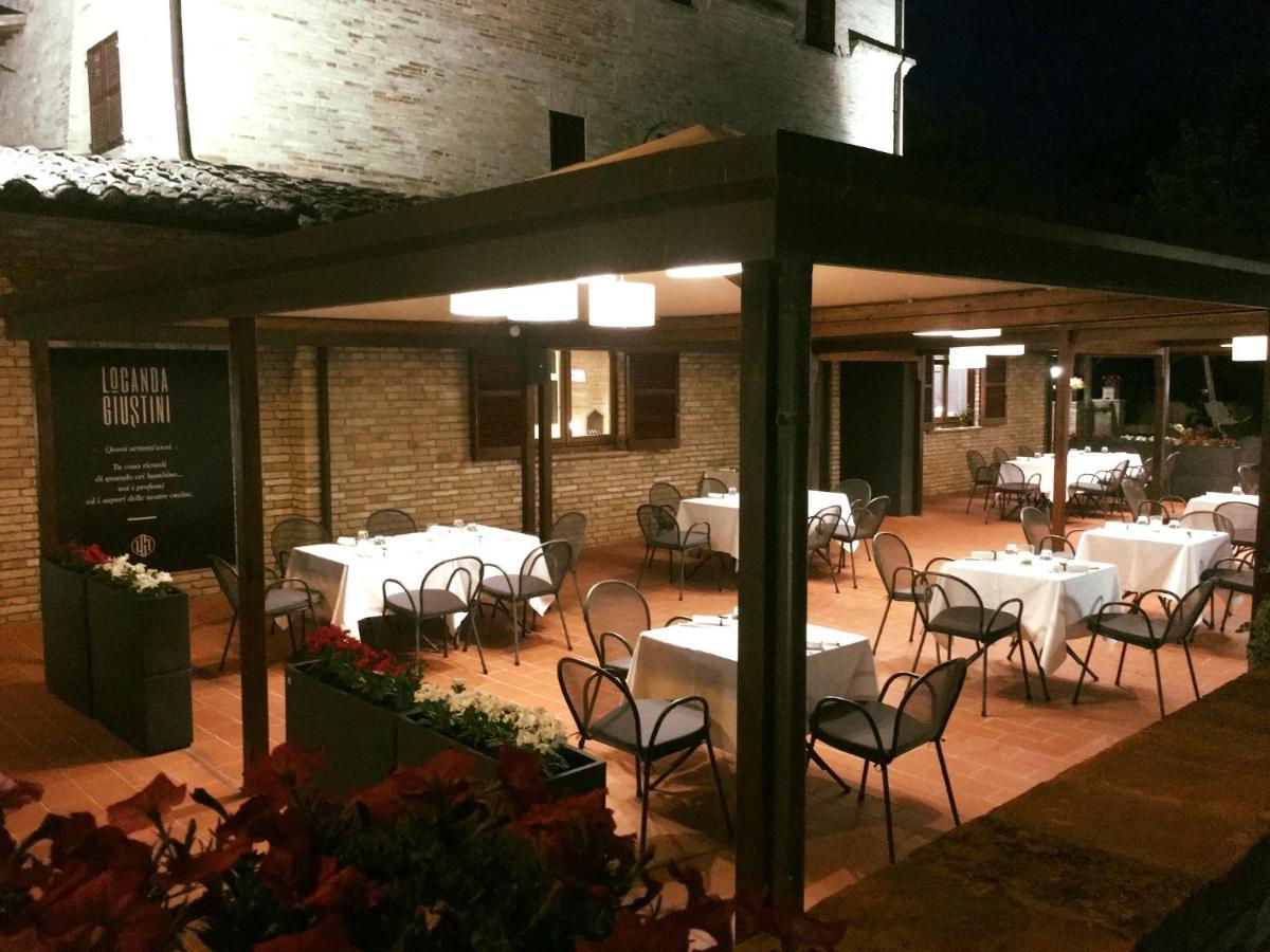 Locanda Giustini Assis Exterior foto